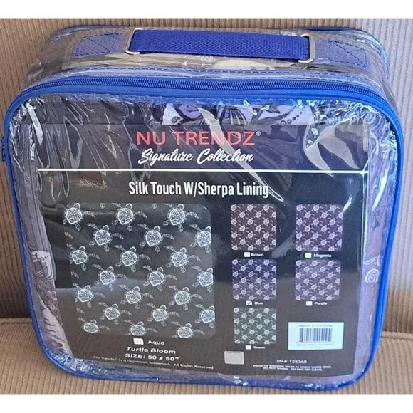 New Blue Sea Turtle Plush Fleece Throw Gift Blanket Sherpa Turtles Ocean Life - Picture 4 of 4